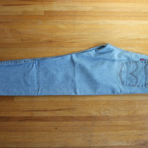LEVI'S Wedgie Straight Jeans - Picture 9 of 9